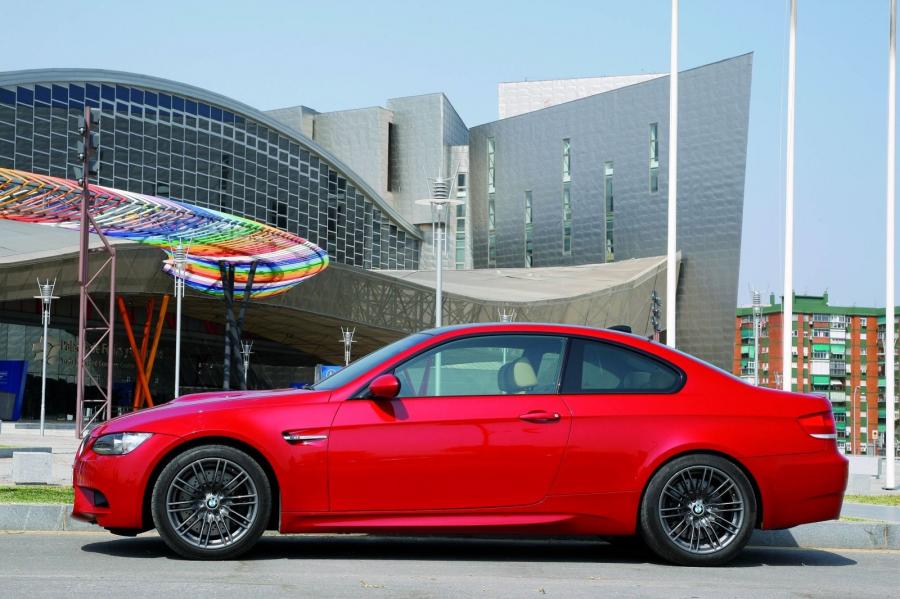  BMW M3 2008 года  (фото 173 из 219)
